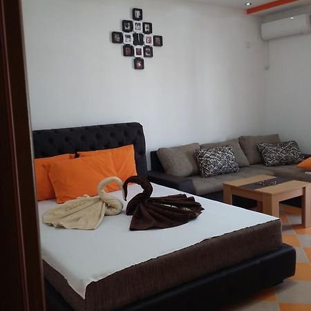Apartments Aza Dobra Voda Eksteriør billede