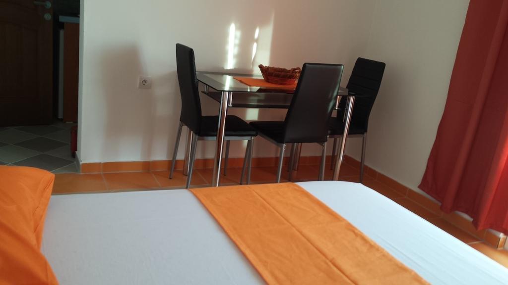 Apartments Aza Dobra Voda Værelse billede
