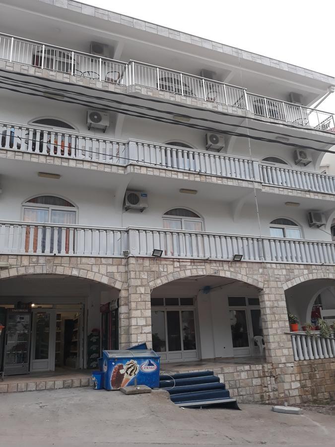 Apartments Aza Dobra Voda Eksteriør billede