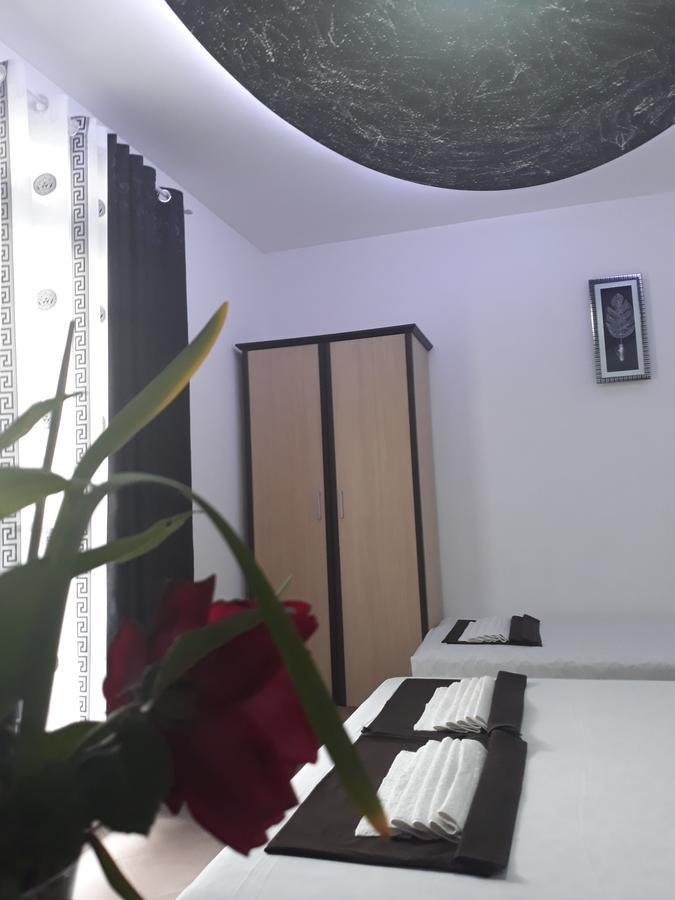 Apartments Aza Dobra Voda Eksteriør billede