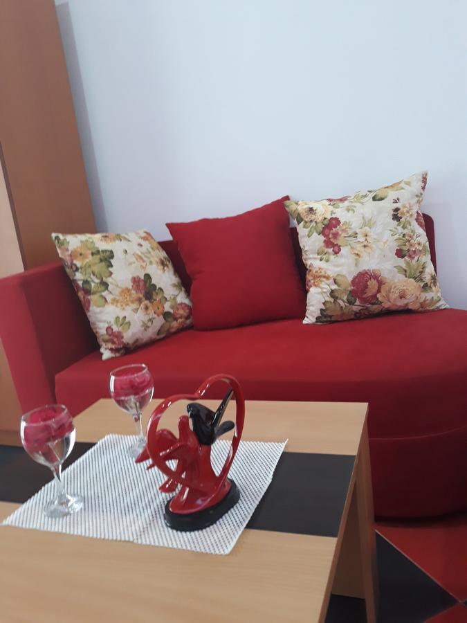 Apartments Aza Dobra Voda Eksteriør billede